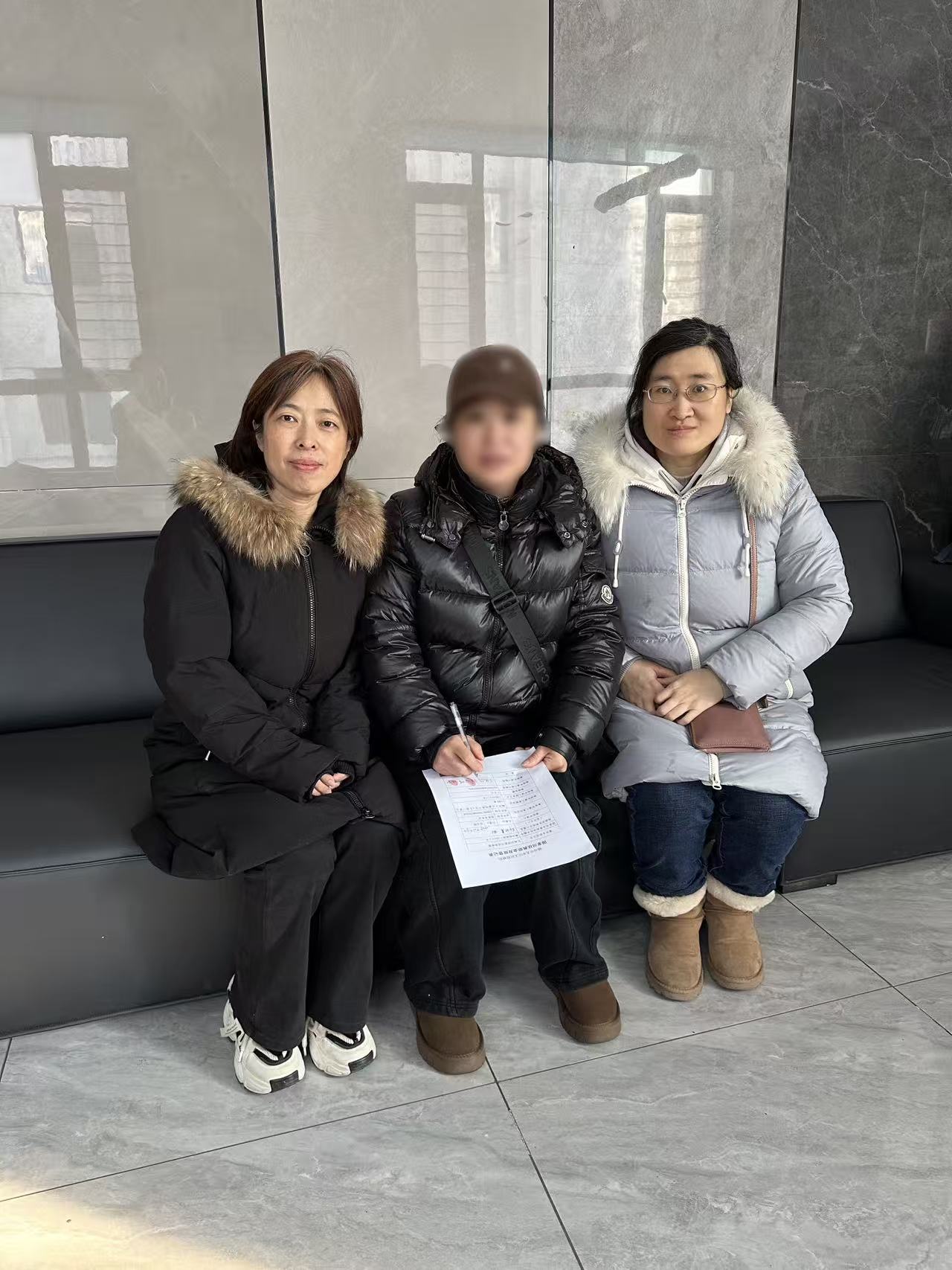 风雪兼程千余里：司法救助为困境家庭撑起晴空